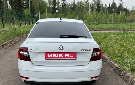 Skoda Octavia, 2018 год, 1 920 000 рублей, 6 фотография