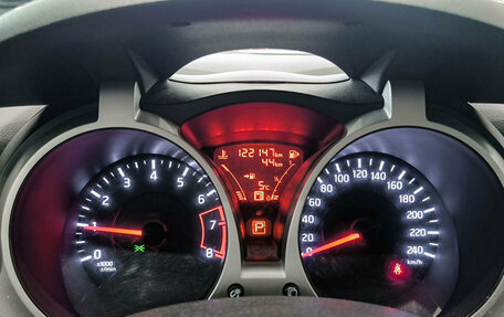 Nissan Juke II, 2013 год, 899 000 рублей, 13 фотография