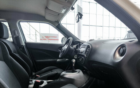 Nissan Juke II, 2013 год, 899 000 рублей, 11 фотография