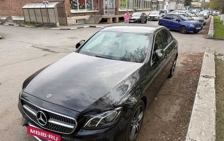 Mercedes-Benz E-Класс, 2018 год, 2 950 000 рублей, 5 фотография