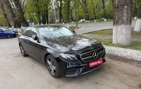 Mercedes-Benz E-Класс, 2018 год, 2 950 000 рублей, 1 фотография