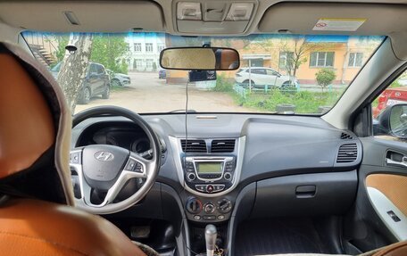 Hyundai Solaris II рестайлинг, 2012 год, 650 000 рублей, 2 фотография