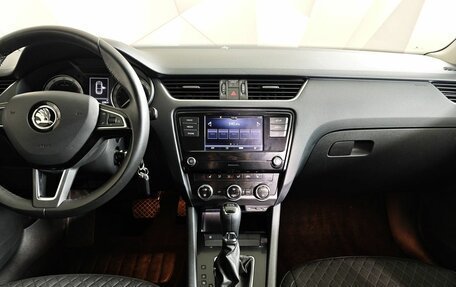 Skoda Octavia, 2017 год, 1 755 000 рублей, 14 фотография