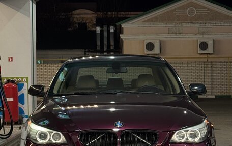 BMW 5 серия, 2005 год, 1 270 000 рублей, 1 фотография