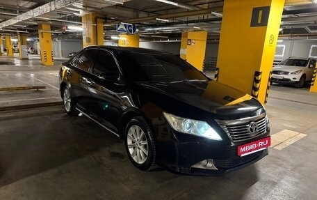 Toyota Camry, 2012 год, 1 570 000 рублей, 2 фотография