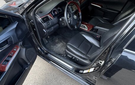 Toyota Camry, 2012 год, 1 570 000 рублей, 10 фотография