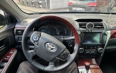 Toyota Camry, 2012 год, 1 570 000 рублей, 12 фотография