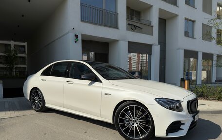 Mercedes-Benz E-Класс AMG, 2017 год, 4 800 000 рублей, 4 фотография