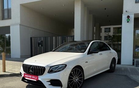 Mercedes-Benz E-Класс AMG, 2017 год, 4 800 000 рублей, 2 фотография