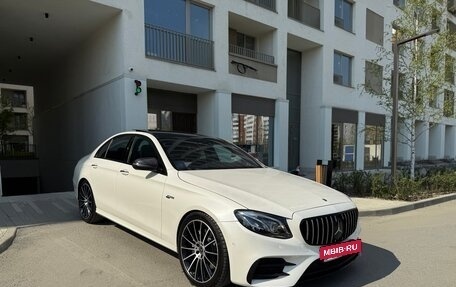 Mercedes-Benz E-Класс AMG, 2017 год, 4 800 000 рублей, 7 фотография