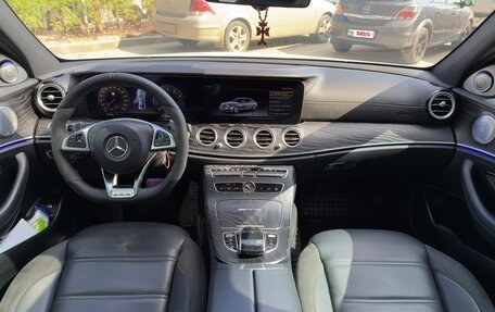 Mercedes-Benz E-Класс AMG, 2017 год, 4 800 000 рублей, 20 фотография