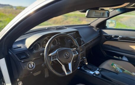 Mercedes-Benz E-Класс, 2012 год, 1 800 000 рублей, 6 фотография