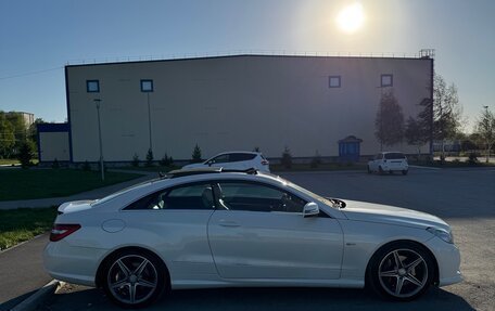 Mercedes-Benz E-Класс, 2012 год, 1 800 000 рублей, 9 фотография