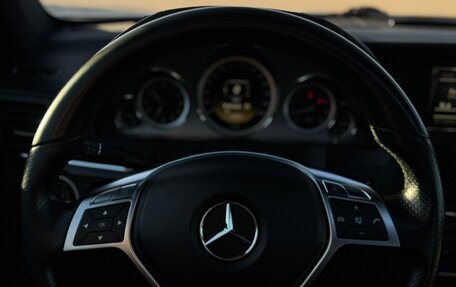 Mercedes-Benz E-Класс, 2012 год, 1 800 000 рублей, 15 фотография