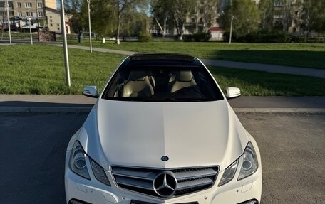 Mercedes-Benz E-Класс, 2012 год, 1 800 000 рублей, 10 фотография