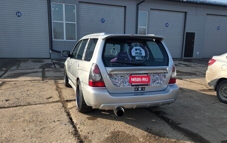 Subaru Forester, 2004 год, 910 000 рублей, 2 фотография