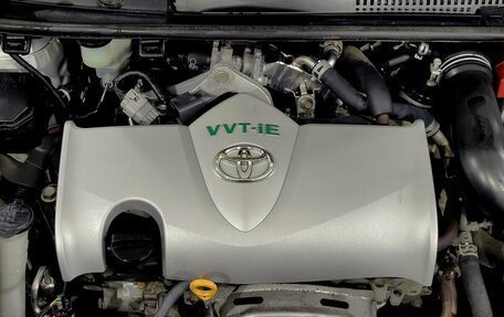 Toyota Vitz, 2018 год, 1 120 000 рублей, 14 фотография