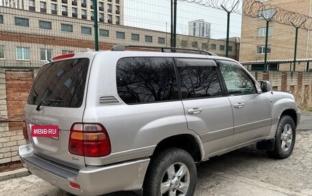 Toyota Land Cruiser 100 рестайлинг 2, 2001 год, 1 755 000 рублей, 4 фотография