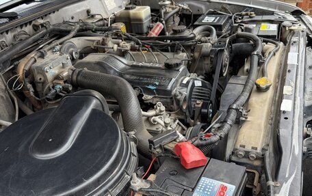 Toyota Land Cruiser 100 рестайлинг 2, 2001 год, 1 755 000 рублей, 23 фотография