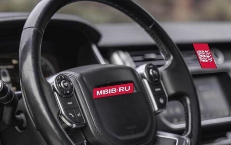 Land Rover Range Rover IV рестайлинг, 2017 год, 4 350 000 рублей, 10 фотография