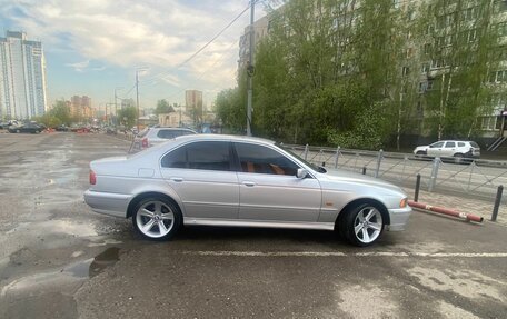 BMW 5 серия, 2003 год, 700 000 рублей, 3 фотография