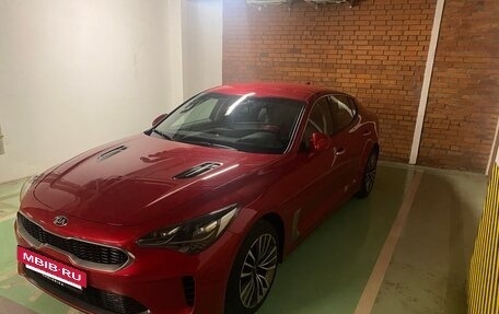 KIA Stinger I, 2019 год, 2 450 000 рублей, 2 фотография