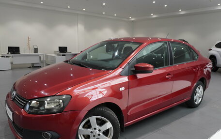 Volkswagen Polo VI (EU Market), 2013 год, 745 000 рублей, 1 фотография