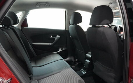 Volkswagen Polo VI (EU Market), 2013 год, 745 000 рублей, 10 фотография