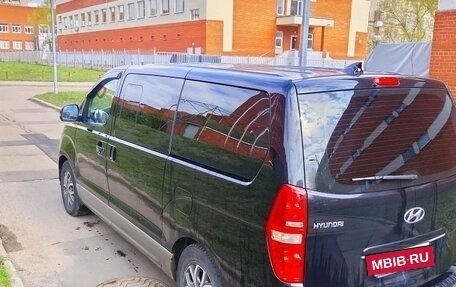 Hyundai H-1 II рестайлинг, 2021 год, 3 000 000 рублей, 7 фотография