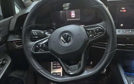 Volkswagen Golf VIII, 2022 год, 1 735 000 рублей, 9 фотография