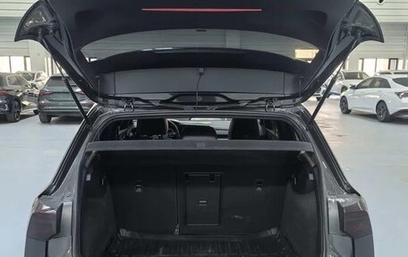 Volkswagen Golf VIII, 2022 год, 1 735 000 рублей, 7 фотография