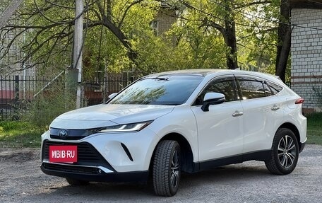 Toyota Harrier, 2020 год, 5 000 000 рублей, 4 фотография