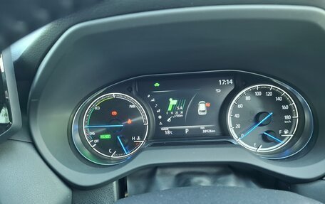 Toyota Harrier, 2020 год, 5 000 000 рублей, 21 фотография