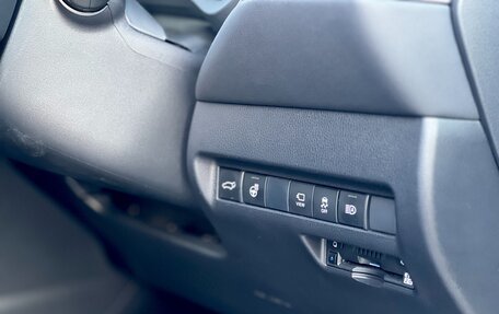 Toyota Harrier, 2020 год, 5 000 000 рублей, 31 фотография