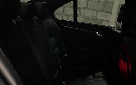Mercedes-Benz C-Класс, 2010 год, 1 210 000 рублей, 28 фотография