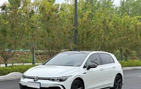 Volkswagen Golf VIII, 2022 год, 1 596 667 рублей, 1 фотография