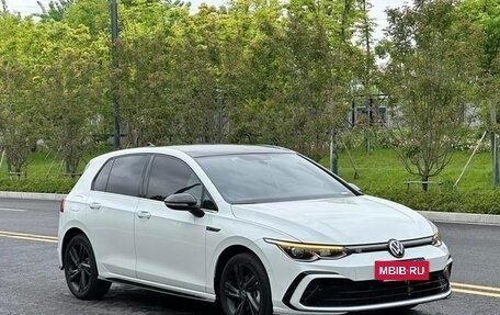 Volkswagen Golf VIII, 2022 год, 1 596 667 рублей, 3 фотография