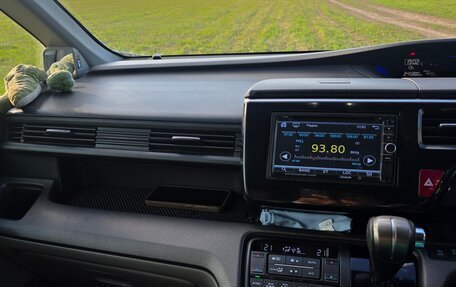 Honda Stepwgn IV, 2015 год, 1 570 000 рублей, 24 фотография