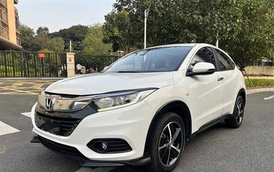 Honda Vezel, 2021 год, 1 199 000 рублей, 1 фотография