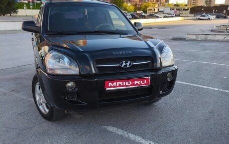 Hyundai Tucson III, 2007 год, 850 000 рублей, 1 фотография