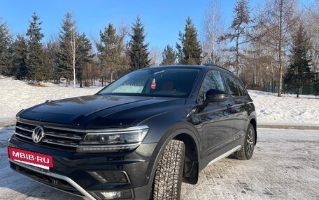 Volkswagen Tiguan II, 2019 год, 2 790 000 рублей, 6 фотография