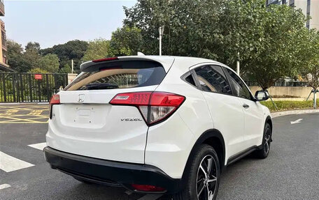 Honda Vezel, 2021 год, 1 199 000 рублей, 4 фотография