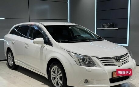 Toyota Avensis III рестайлинг, 2011 год, 1 000 000 рублей, 3 фотография