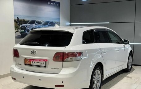 Toyota Avensis III рестайлинг, 2011 год, 1 000 000 рублей, 5 фотография