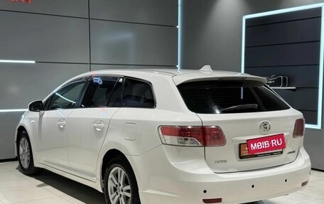 Toyota Avensis III рестайлинг, 2011 год, 1 000 000 рублей, 7 фотография
