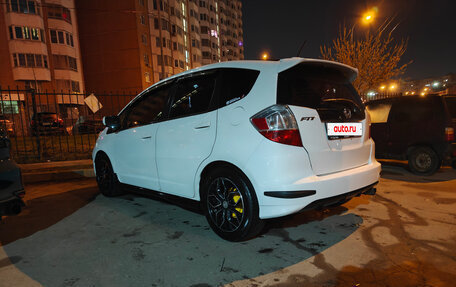 Honda Fit III, 2008 год, 800 000 рублей, 8 фотография