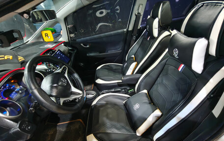 Honda Fit III, 2008 год, 800 000 рублей, 14 фотография