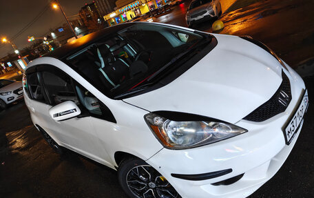 Honda Fit III, 2008 год, 800 000 рублей, 17 фотография