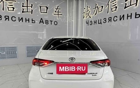Toyota Corolla, 2022 год, 1 250 000 рублей, 5 фотография