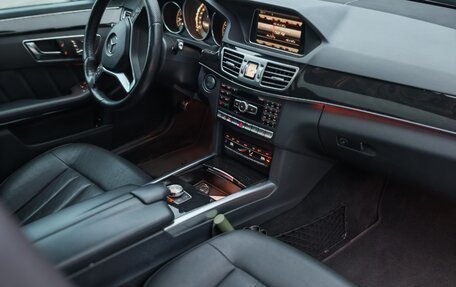 Mercedes-Benz E-Класс, 2014 год, 2 400 000 рублей, 8 фотография